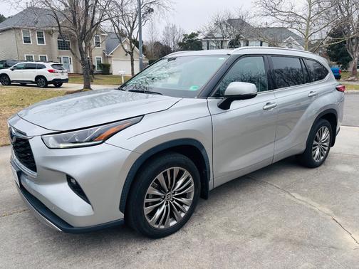 2021 Toyota Highlander Platinum