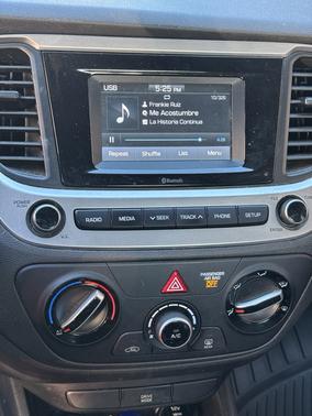 2019 Hyundai Accent SE