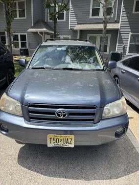 Blue 2005 Toyota Highlander Base