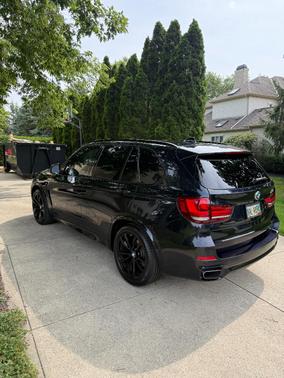 Black 2018 BMW X5 xDrive50i