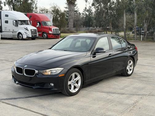 2013 BMW 328 i