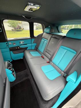 Gray 2022 Rolls-Royce Cullinan Black Badge
