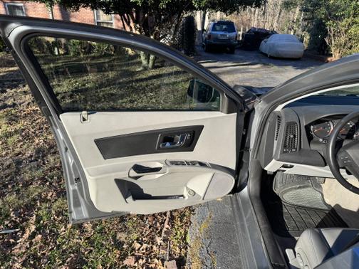 2006 Cadillac CTS Base
