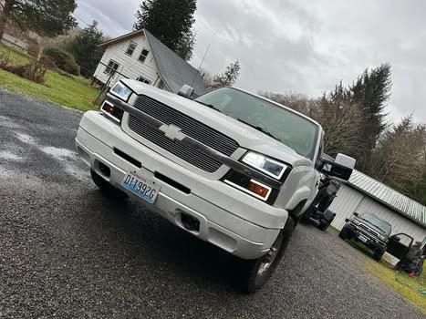 2004 Chevrolet Silverado 2500 LS H/D Extended Cab