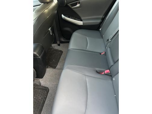 2014 Toyota Prius Five