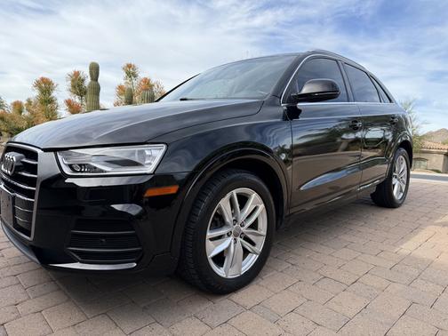 2017 Audi Q3 2.0T Premium Plus