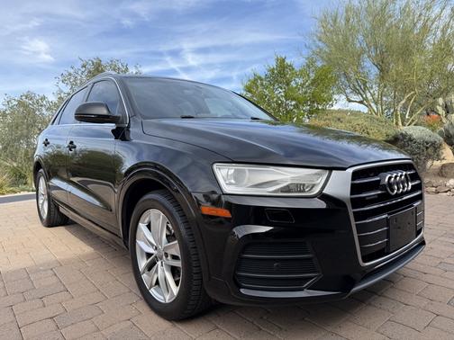 2017 Audi Q3 2.0T Premium Plus