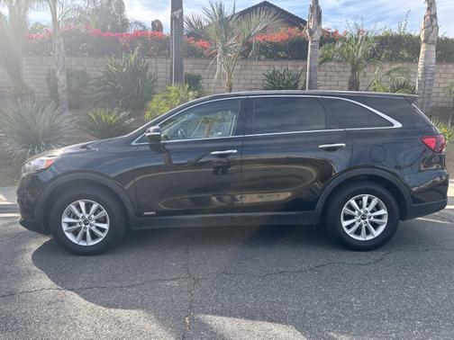 2019 Kia Sorento L