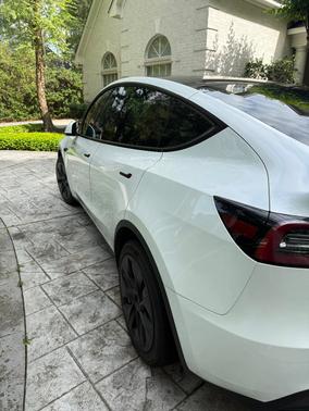 White 2023 Tesla Model Y Long Range