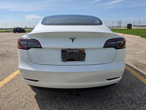 White 2023 Tesla Model 3 Base