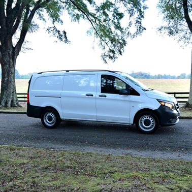 2018 Mercedes-Benz Metris Base