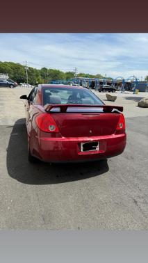 Red 2009 Pontiac G6 Base