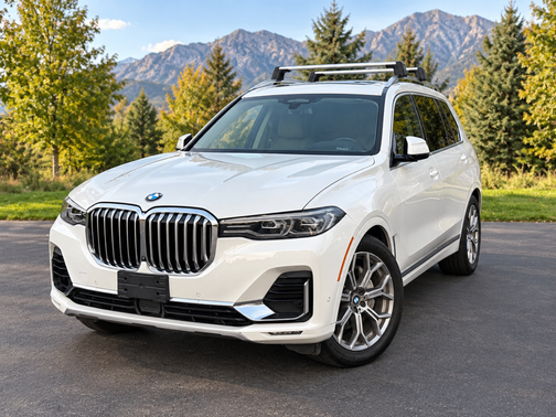 White 2019 BMW X7 xDrive40i