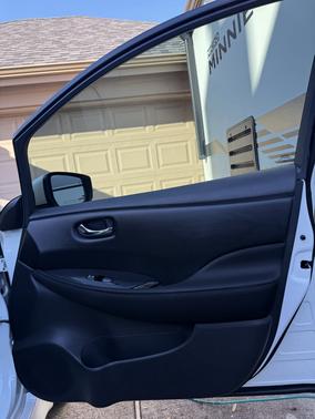 2022 Nissan Leaf SV PLUS