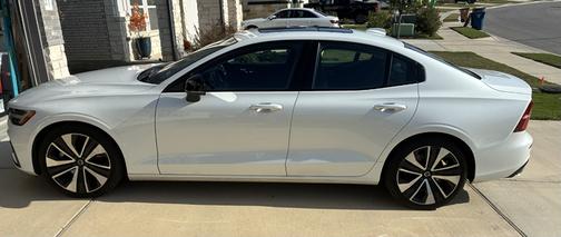 2022 Volvo S60 B5 Inscription