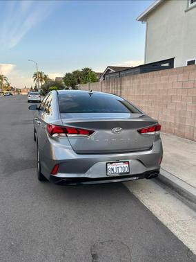 Gray 2019 Hyundai SONATA Limited