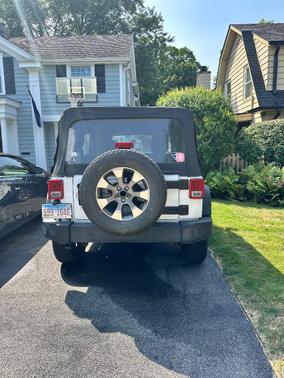 White 2018 Jeep Wrangler JK Unlimited Sport