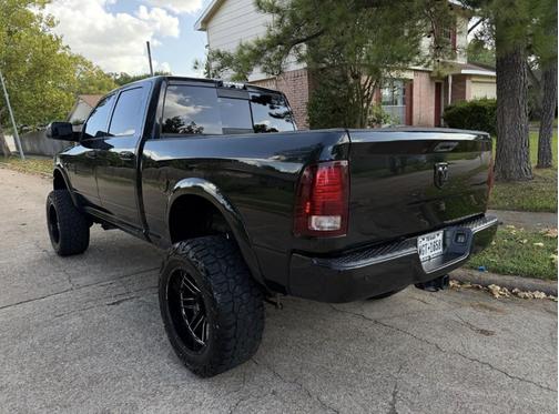Black 2018 RAM 2500 Laramie