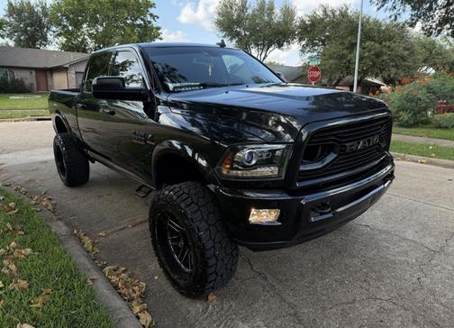 Black 2018 RAM 2500 Laramie