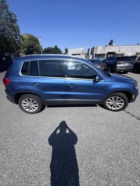 2017 Volkswagen Tiguan 2.0T Wolfsburg Edition