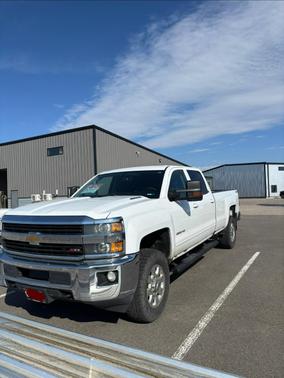 White 2015 Chevrolet Silverado 2500 LT