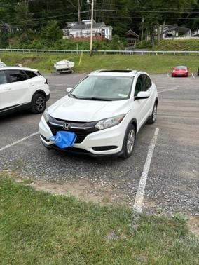 White 2016 Honda HR-V EX-L w/Navigation