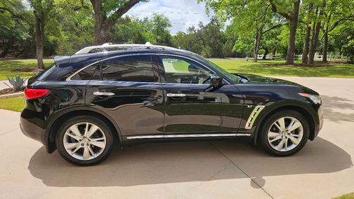 Black 2015 INFINITI QX70 Base