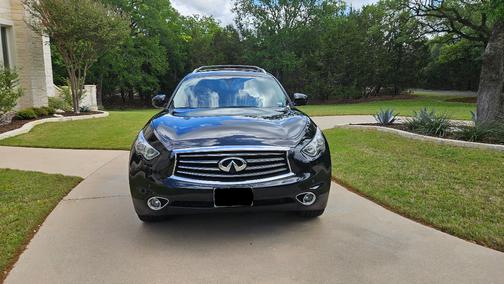 Black 2015 INFINITI QX70 Base