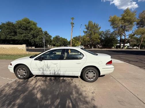 2000 Chrysler Cirrus LXi