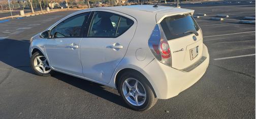 2014 Toyota Prius c Two