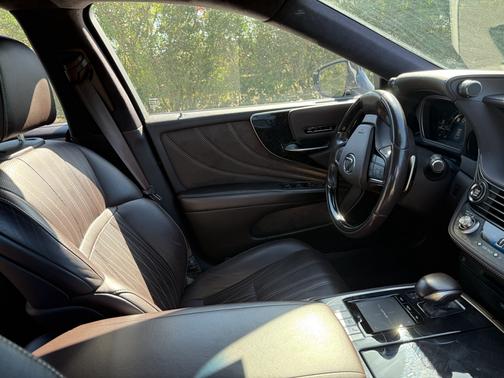 2019 Lexus LS 500 Base