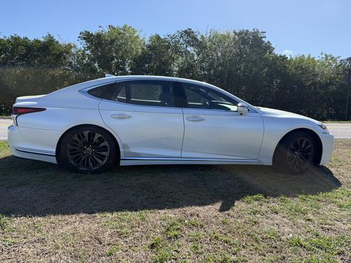 2019 Lexus LS 500 Base