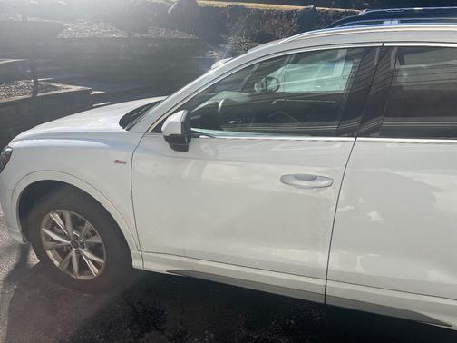 2024 Audi Q3 45 S line Premium Plus