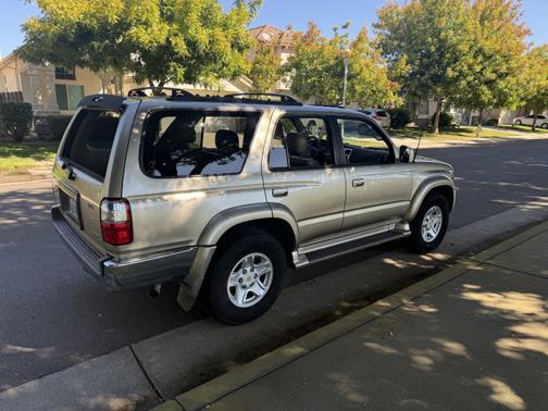 2001 Toyota 4Runner SR5