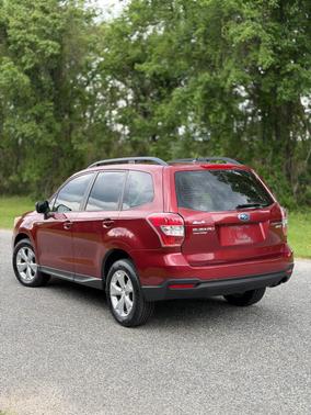 Red 2015 Subaru Forester 2.5i