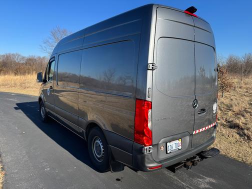 2020 Mercedes-Benz Sprinter 2500 Standard Roof