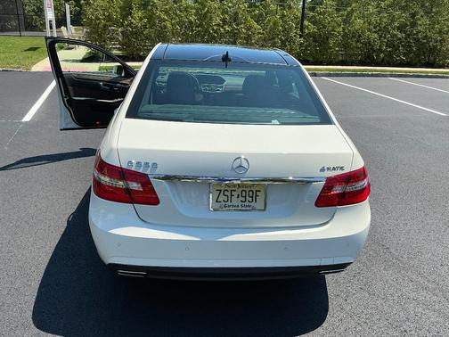 White 2011 Mercedes-Benz E-Class E 550 4MATIC
