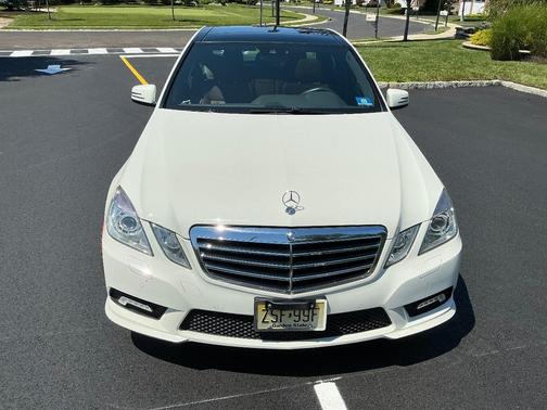White 2011 Mercedes-Benz E-Class E 550 4MATIC