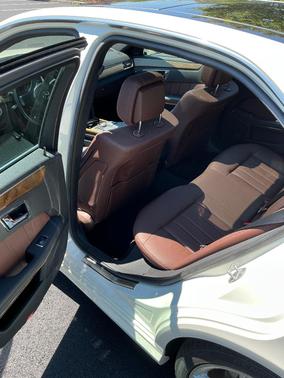 White 2011 Mercedes-Benz E-Class E 550 4MATIC