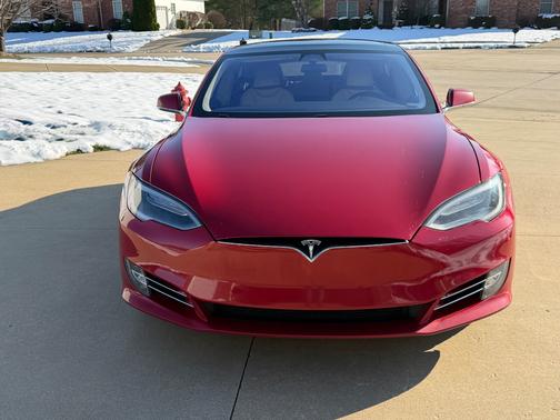 2018 Tesla Model S 75D