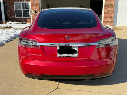 2018 Tesla Model S 75D