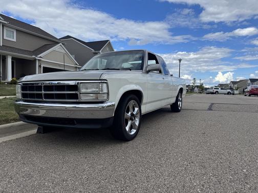 1992 Dodge Dakota Club Cab