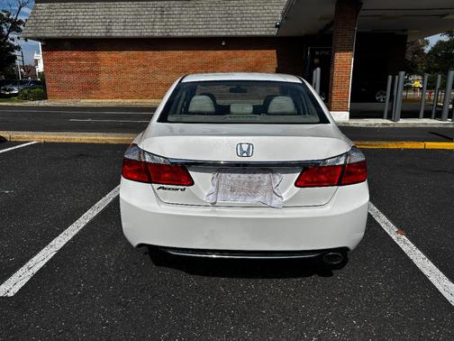 White 2014 Honda Accord EX