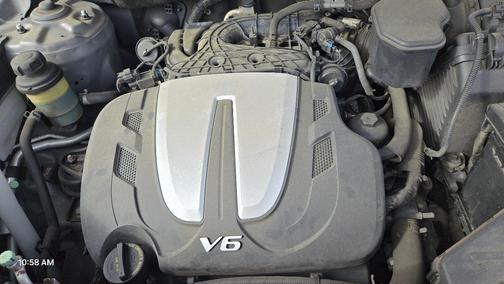 Gray 2012 Kia Sorento SX