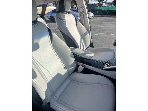 2019 Toyota Mirai Base