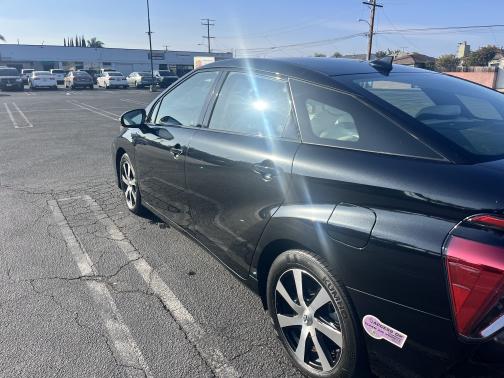 2019 Toyota Mirai Base