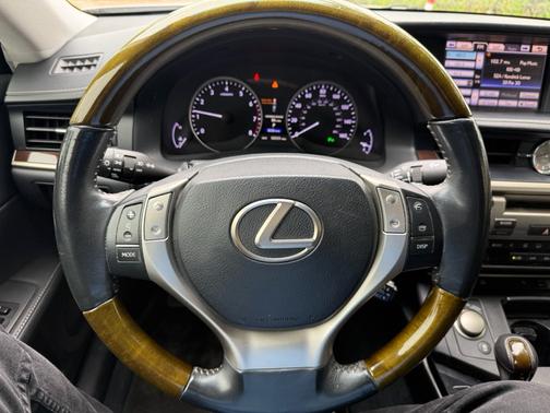 2013 Lexus ES 350 Base