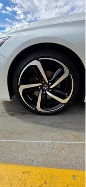 White 2019 Honda Accord Sport 2.0T