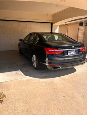Black 2018 BMW 740 i xDrive