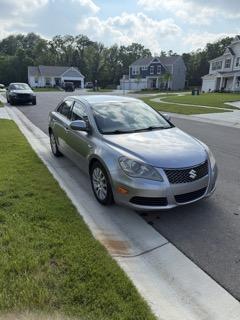 2013 Suzuki Kizashi SE